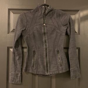 LULULEMON DEFINE JACKET GREY